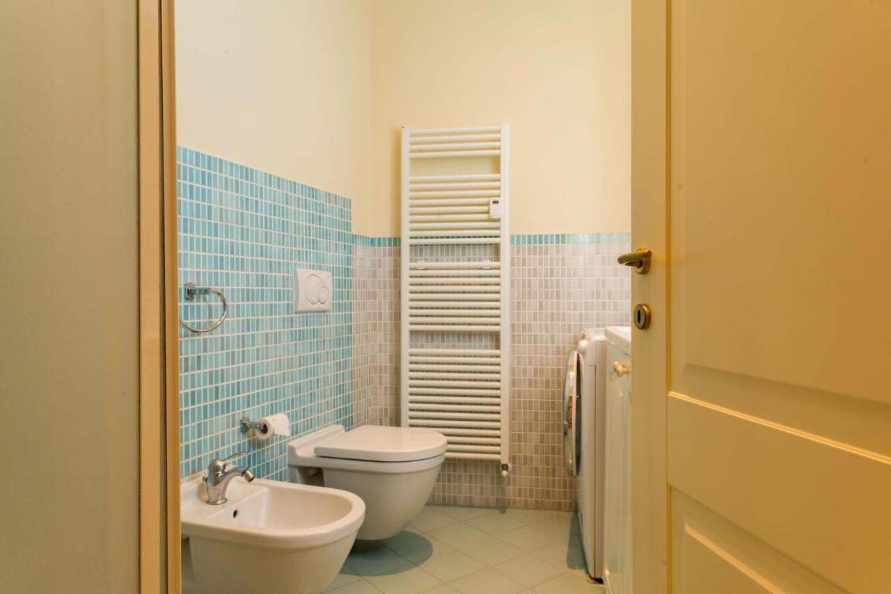 Alessandria Central Apt 10Min Walk Central Station Екстериор снимка