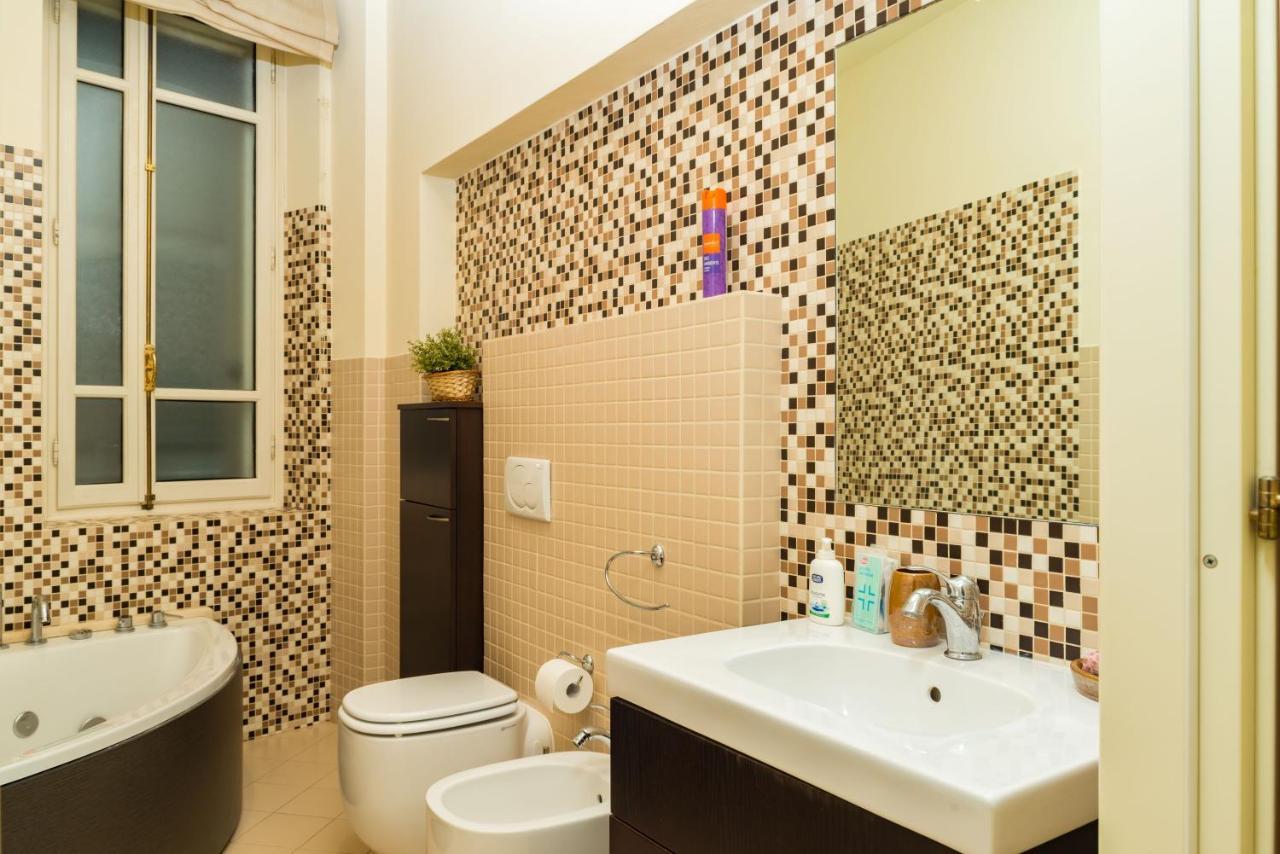 Alessandria Central Apt 10Min Walk Central Station Екстериор снимка